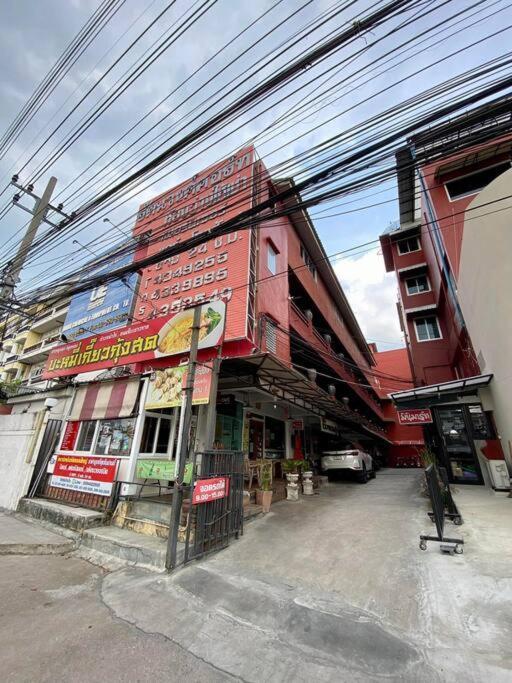 Ratanawong Place 823 Bangkok Exteriér fotografie